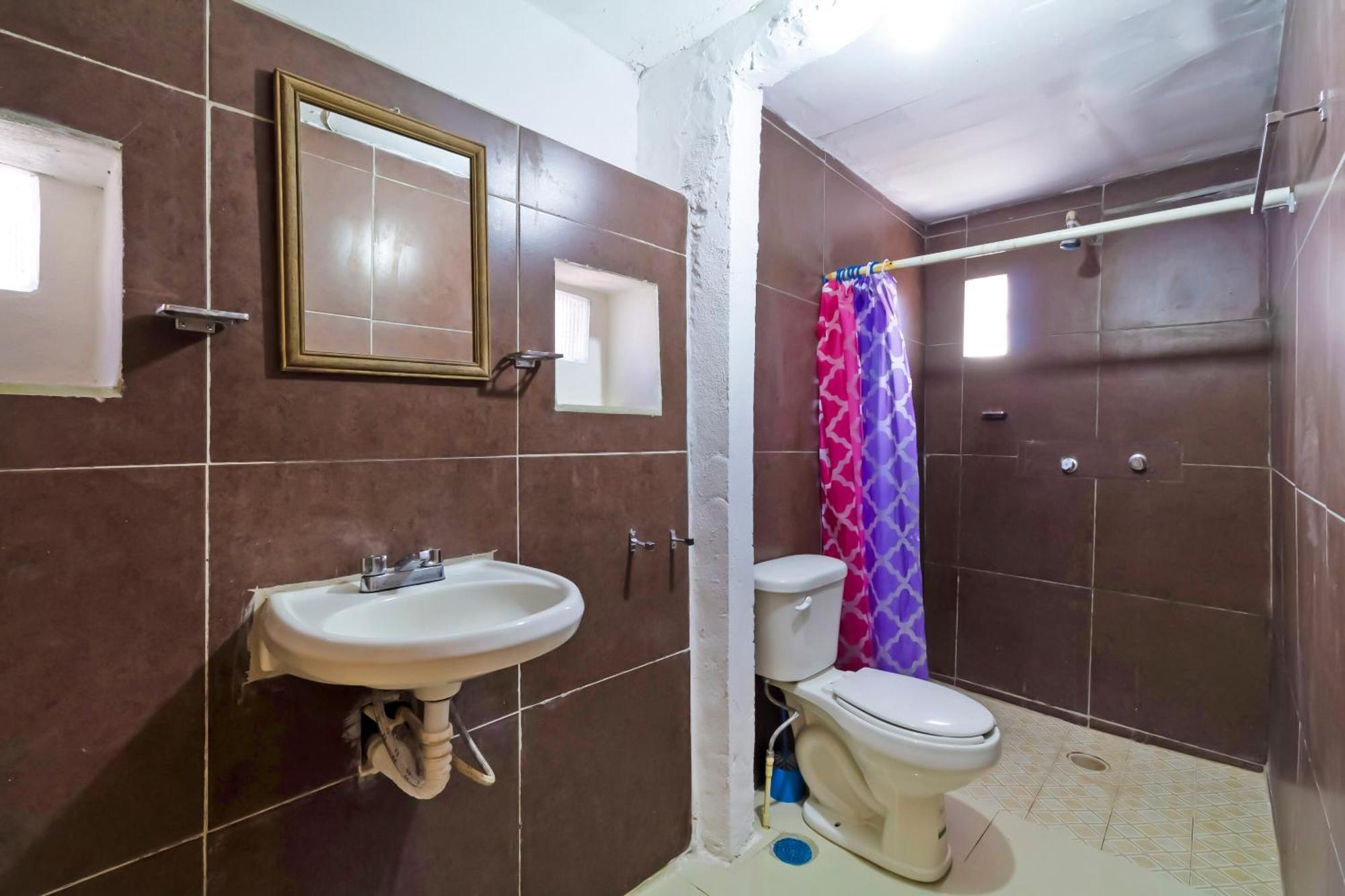 Oyo Hotel Punta Guadalupe, San Cristobal De Las Casas Ngoại thất bức ảnh