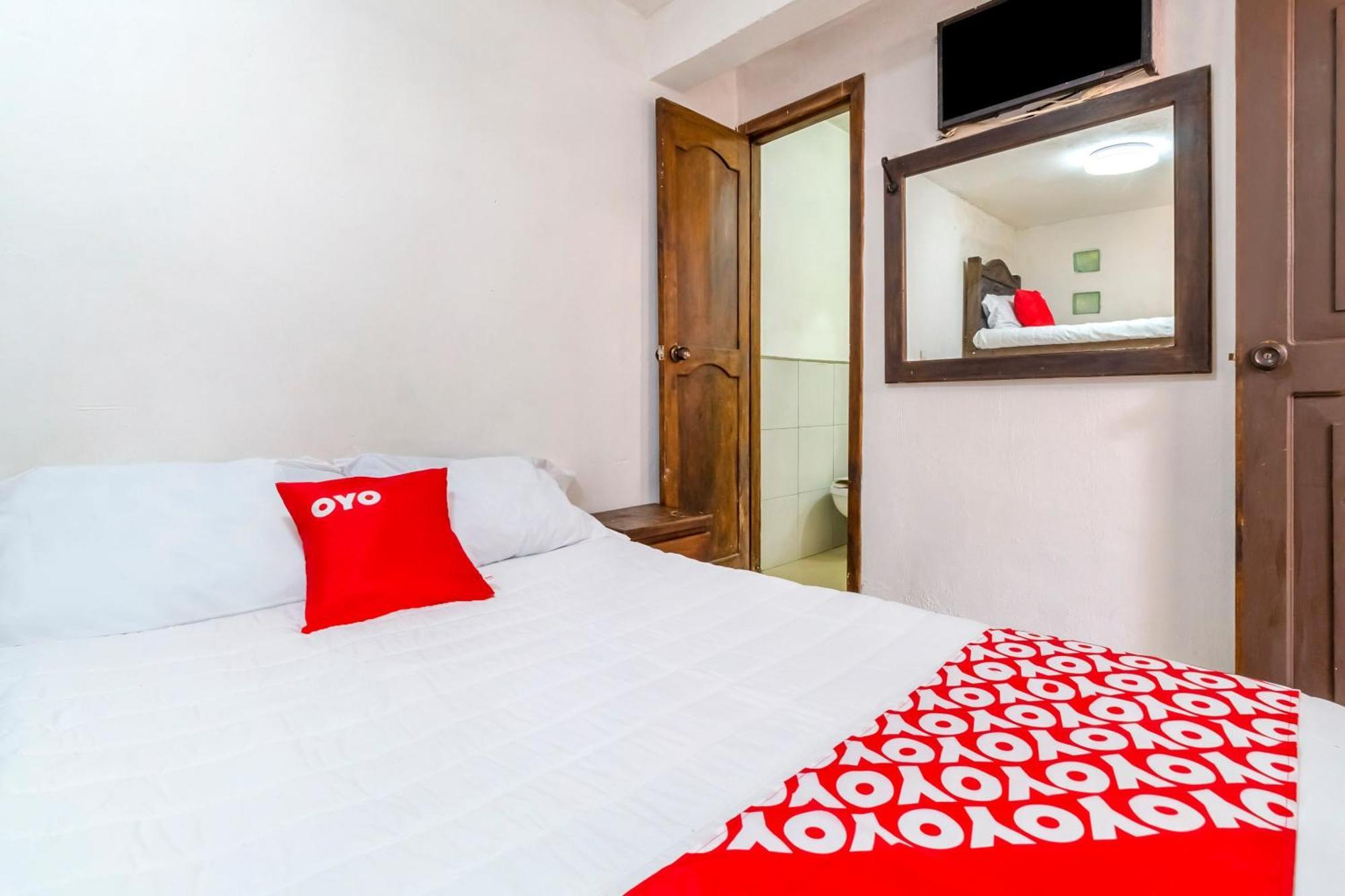 Oyo Hotel Punta Guadalupe, San Cristobal De Las Casas Ngoại thất bức ảnh